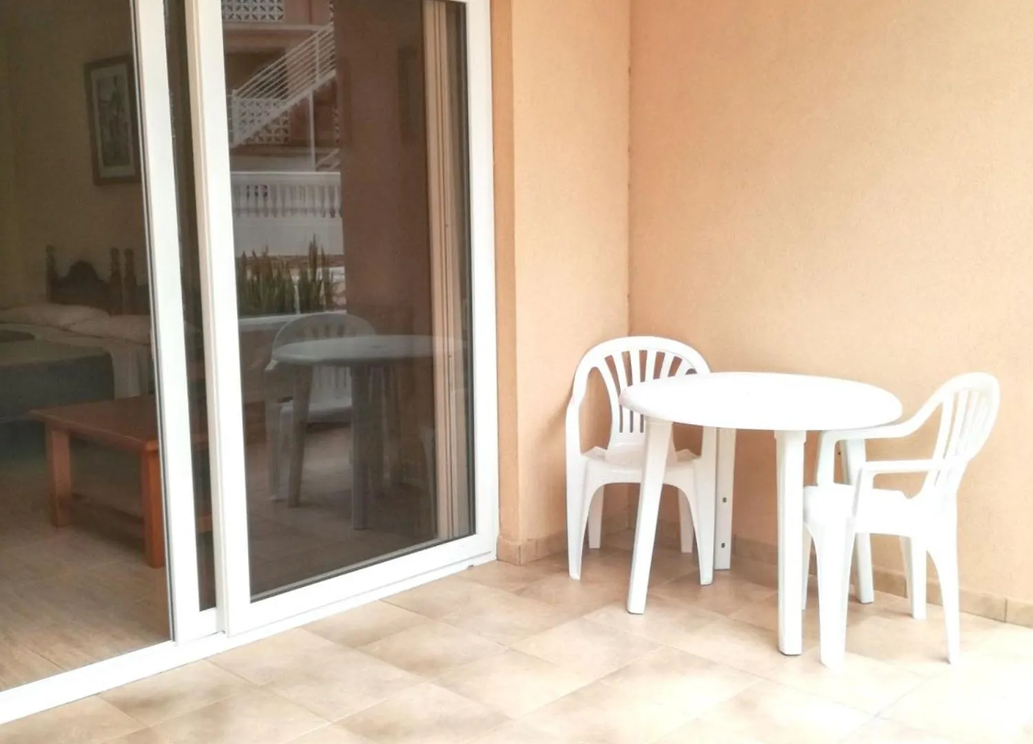 Costa del Silencio Beachside Apartment with Pool and Wi-Fi 0*, Costa Del Silencio
